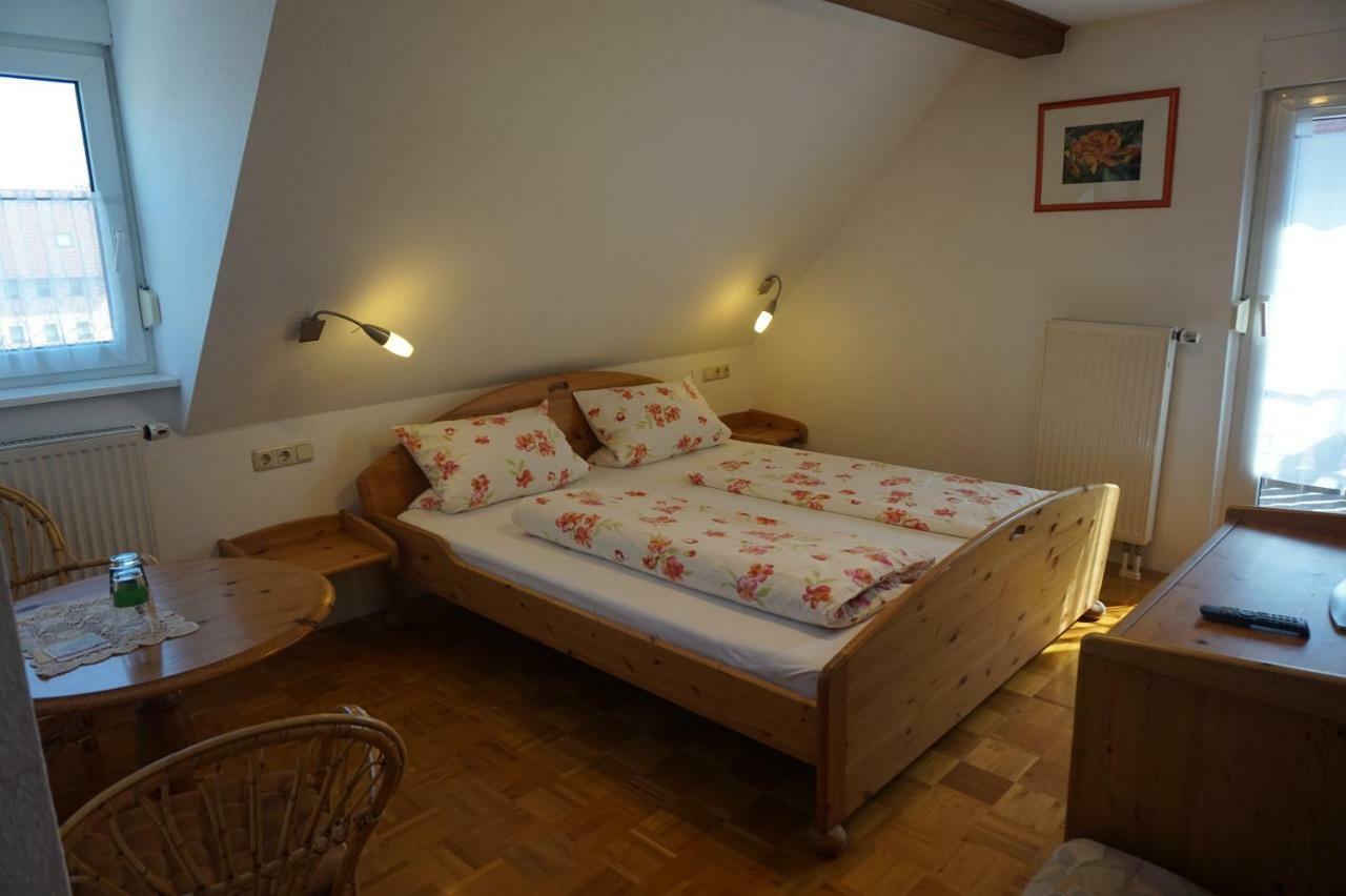 Gasthaus Zur Krone Windelsbach ภายนอก รูปภาพ
